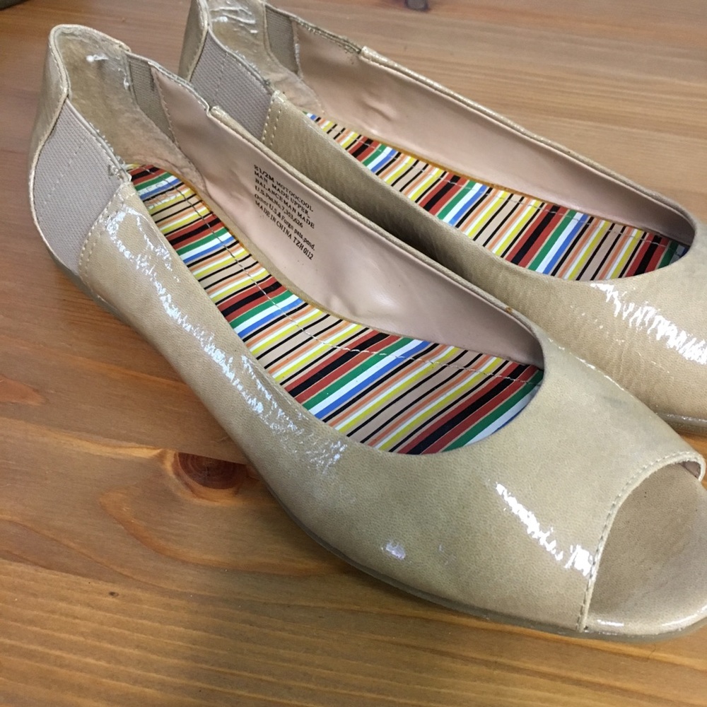 Nude Peep Toe Flats